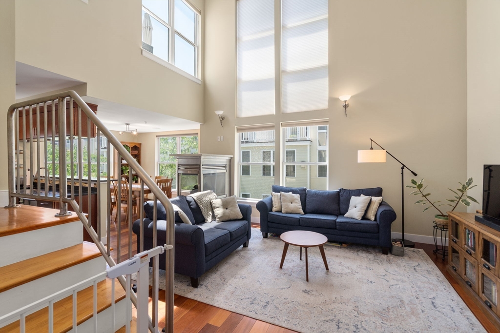 31 Wheeler Street 303