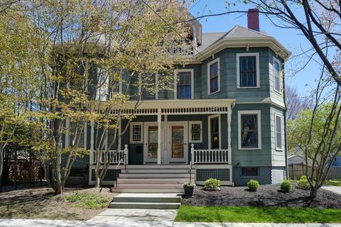 36 Chester St 36 Watertown MA 02472