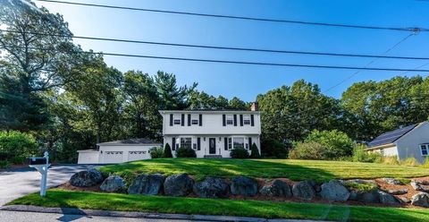 71 Parsonage Way Attleboro MA 02703