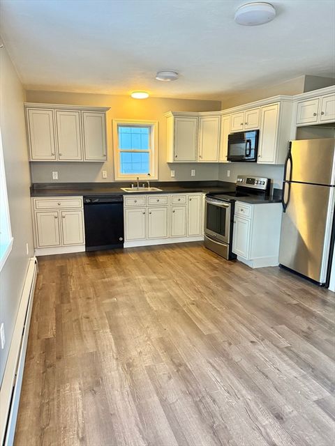 6 Canal B Sutton MA 01526