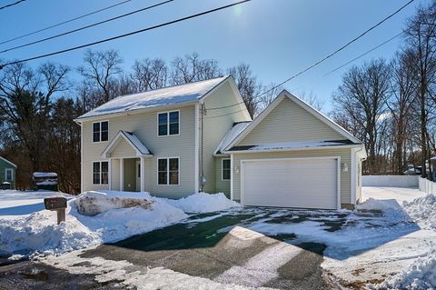 6 Wilton Rd Easthampton MA 01027