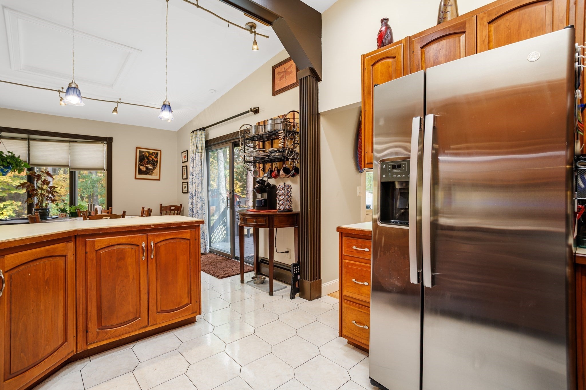 41 Bainbridge Street, Leominster, MA Photo #12