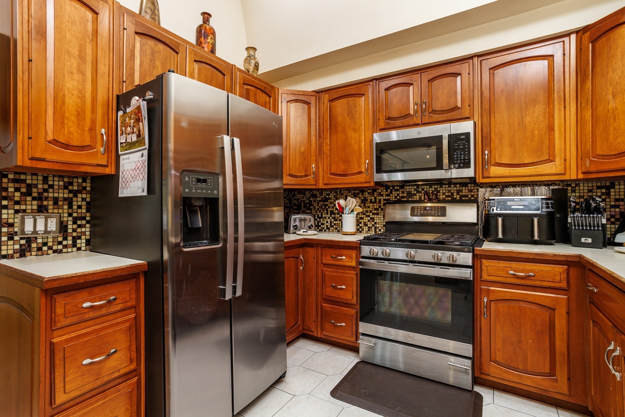 41 Bainbridge Street, Leominster, MA Photo #11