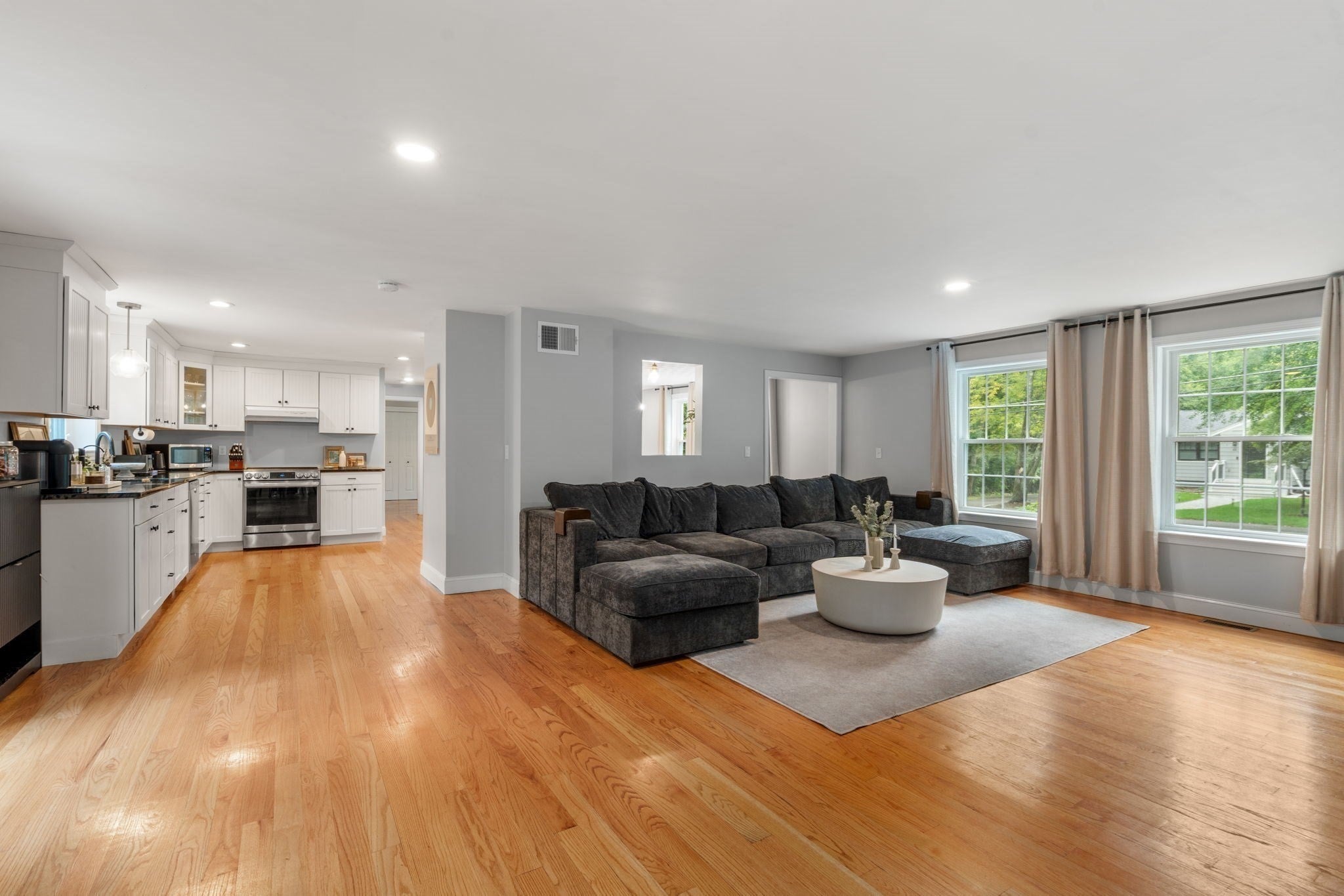 65 Lawrence St, Wilmington, MA, 65 Lawrence St, Wilmington, MA Photo #2