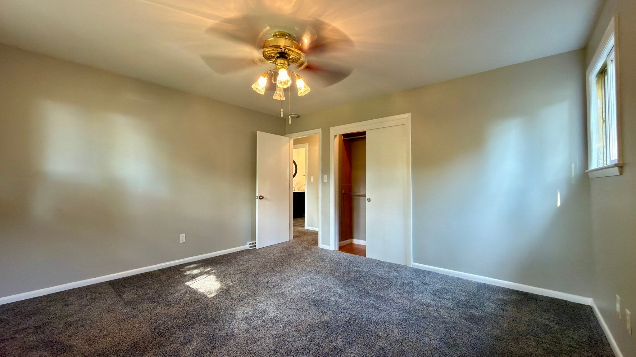 17 Lawn Ave, Lowell, MA, 17 Lawn Ave, Lowell, MA Photo #25