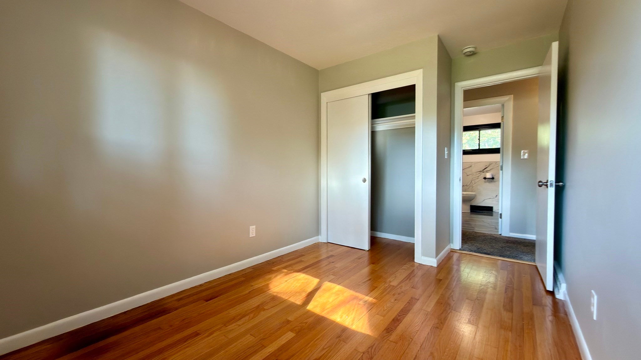 17 Lawn Ave, Lowell, MA, 17 Lawn Ave, Lowell, MA Photo #31