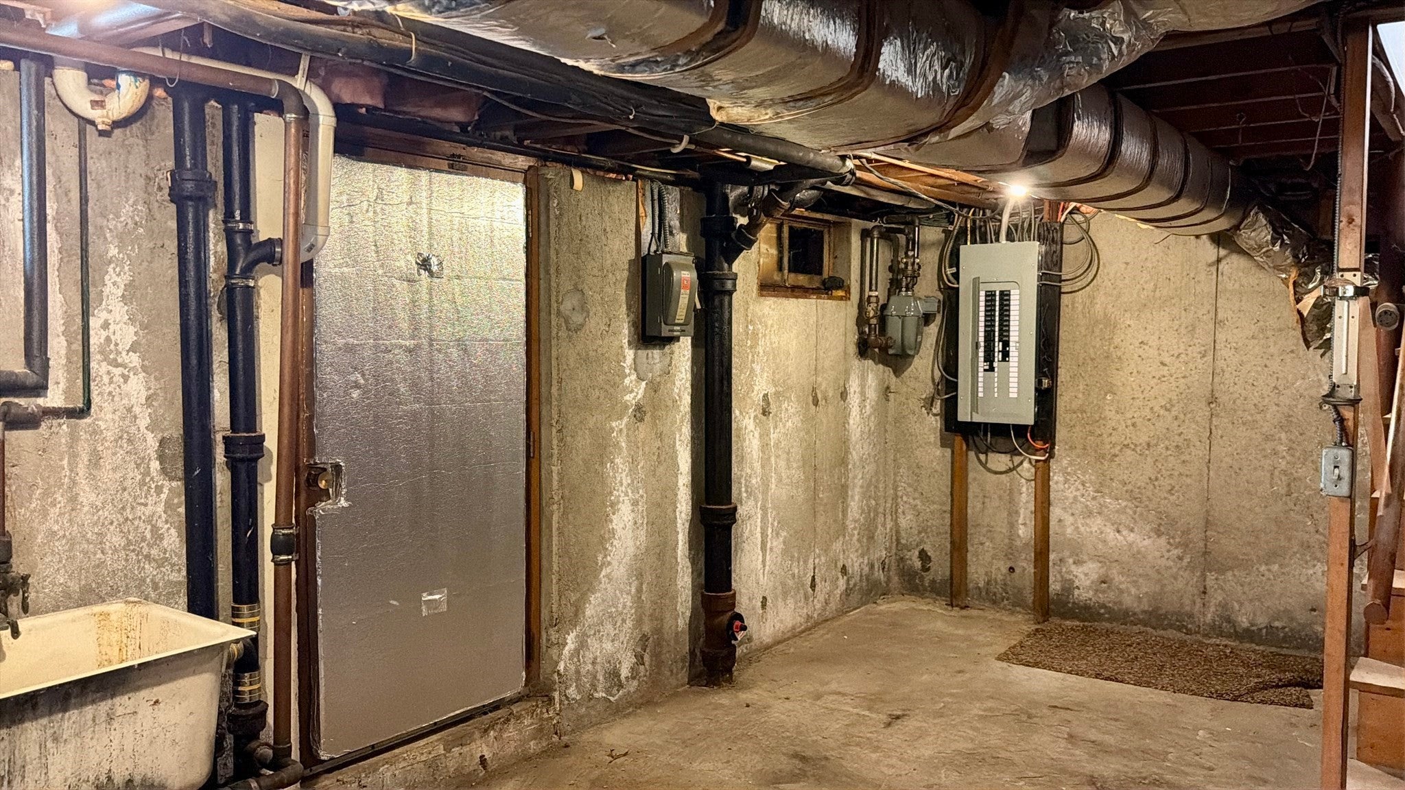 17 Lawn Ave, Lowell, MA, 17 Lawn Ave, Lowell, MA Photo #37