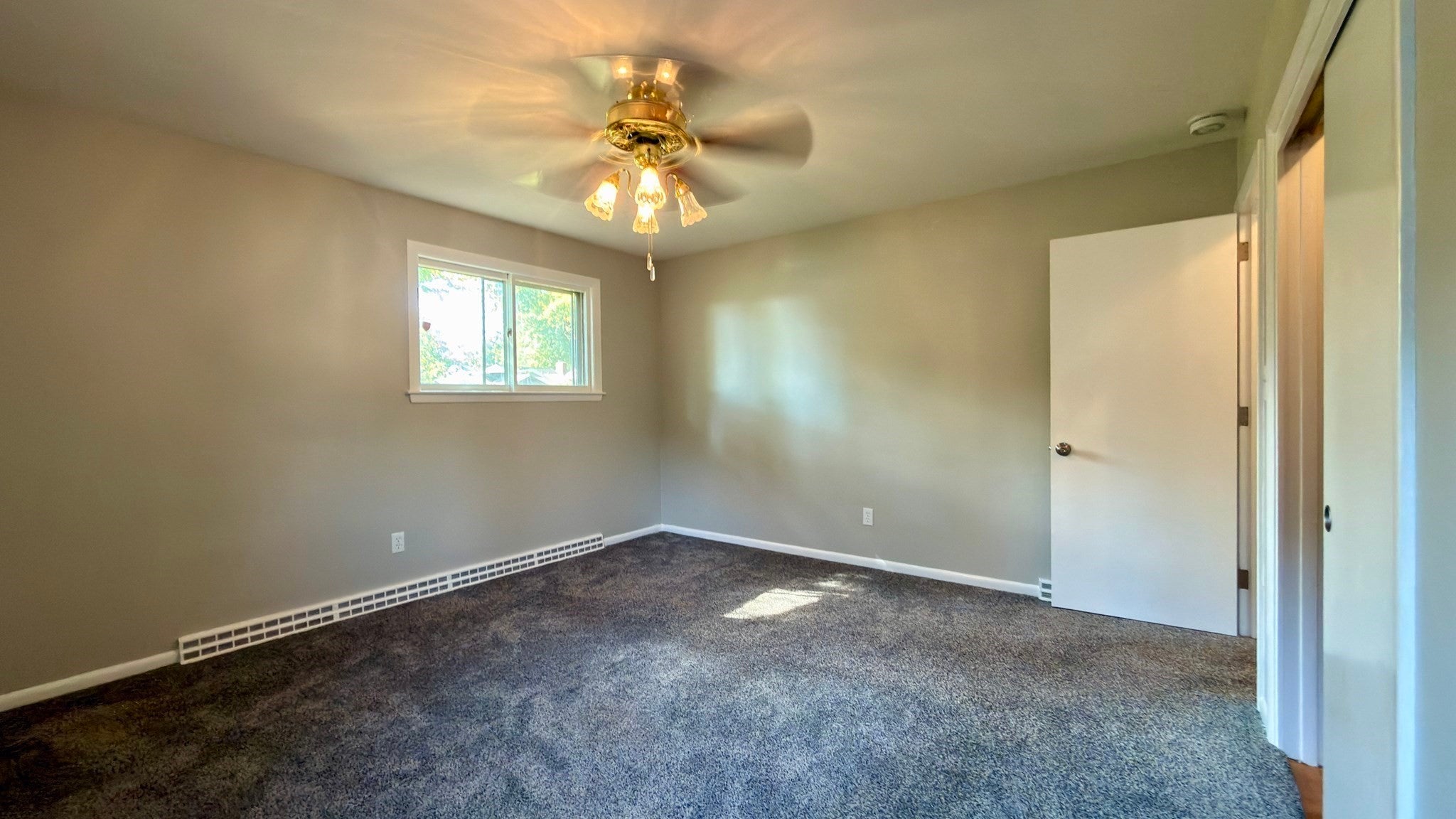 17 Lawn Ave, Lowell, MA, 17 Lawn Ave, Lowell, MA Photo #26