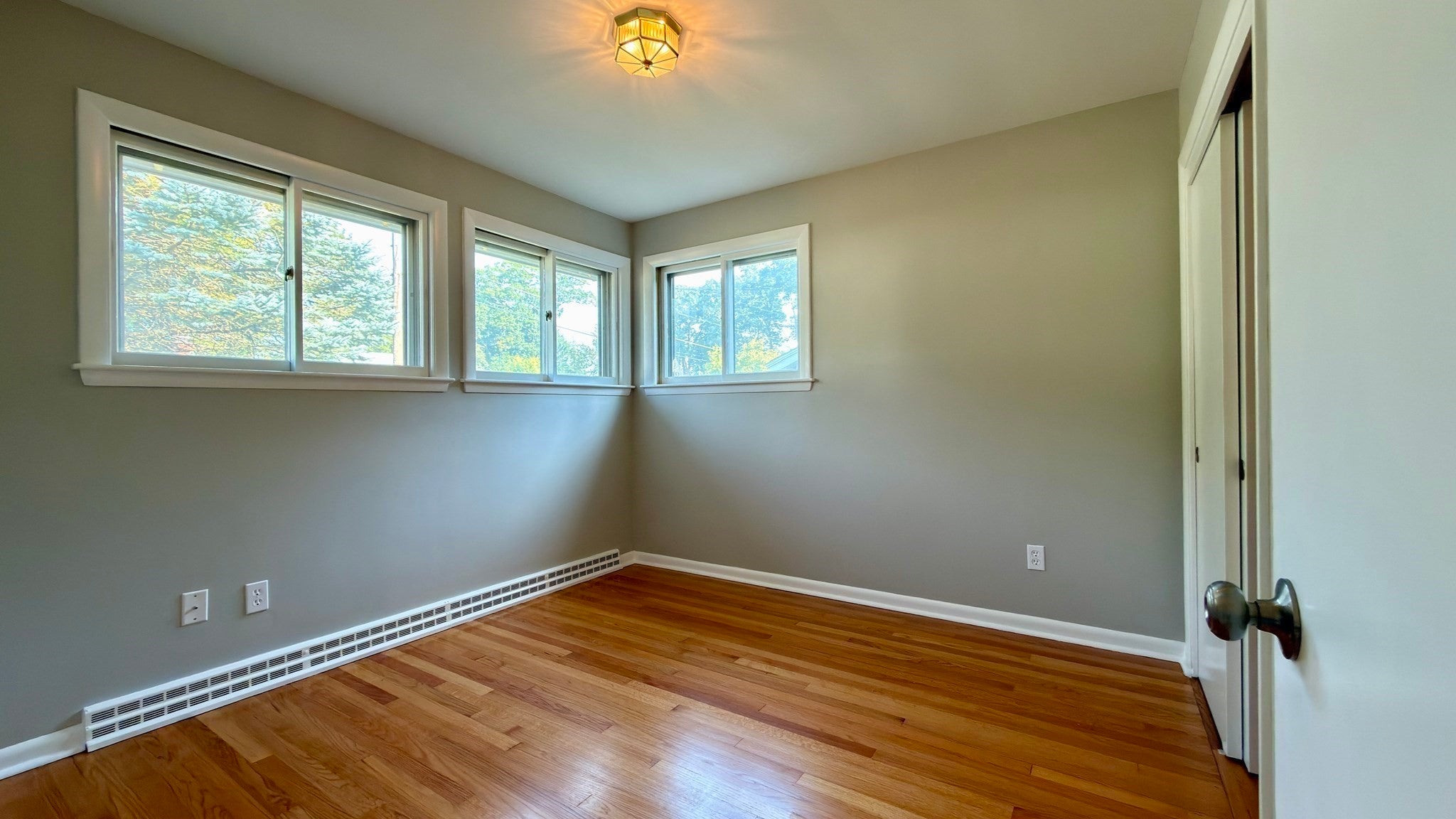 17 Lawn Ave, Lowell, MA, 17 Lawn Ave, Lowell, MA Photo #27