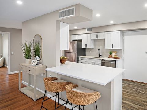 6 Beals Cove Rd H Hingham MA 02043