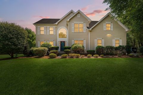 12 Matross Ln Sharon MA 02067