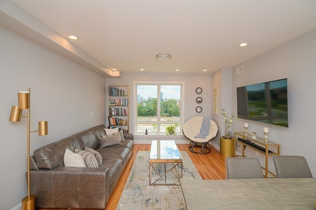 15 Guild Street #205, Boston, MA, 15 Guild Street #205, Boston, MA Photo #5
