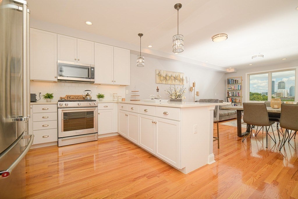 15 Guild Street #205, Boston, MA, 15 Guild Street #205, Boston, MA Photo #2