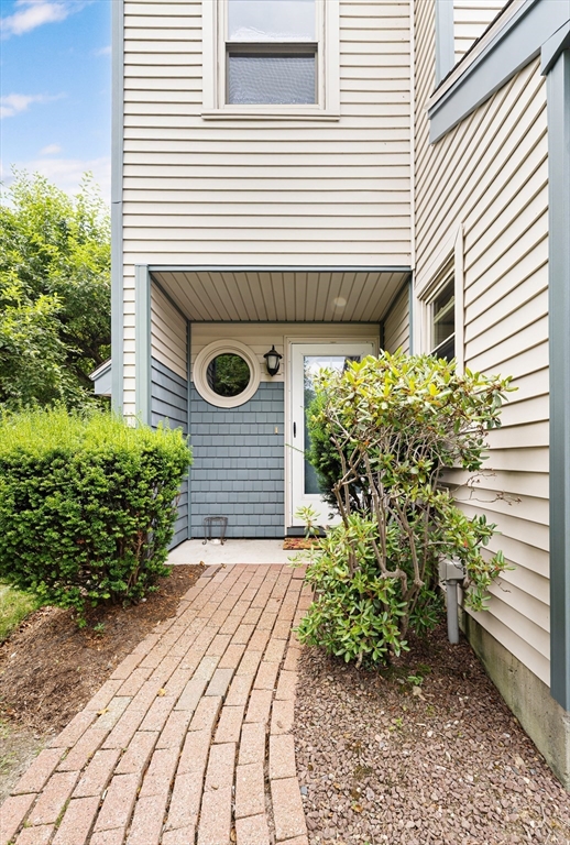 55 Crystal Brook Way F