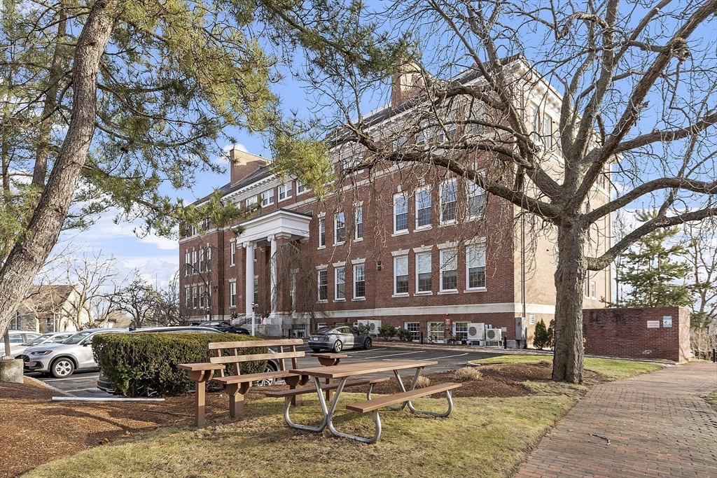 52 Sanborn 301