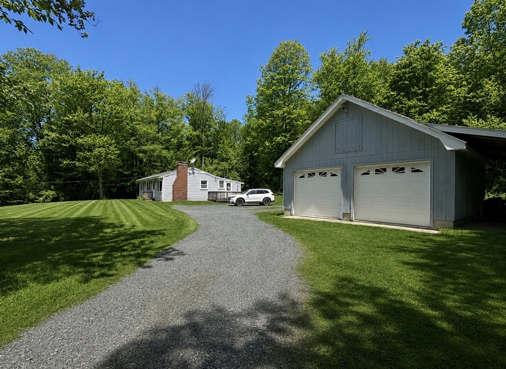 128 Spruce Corner Rd