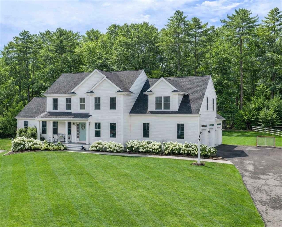 28 Prince Snow Cir