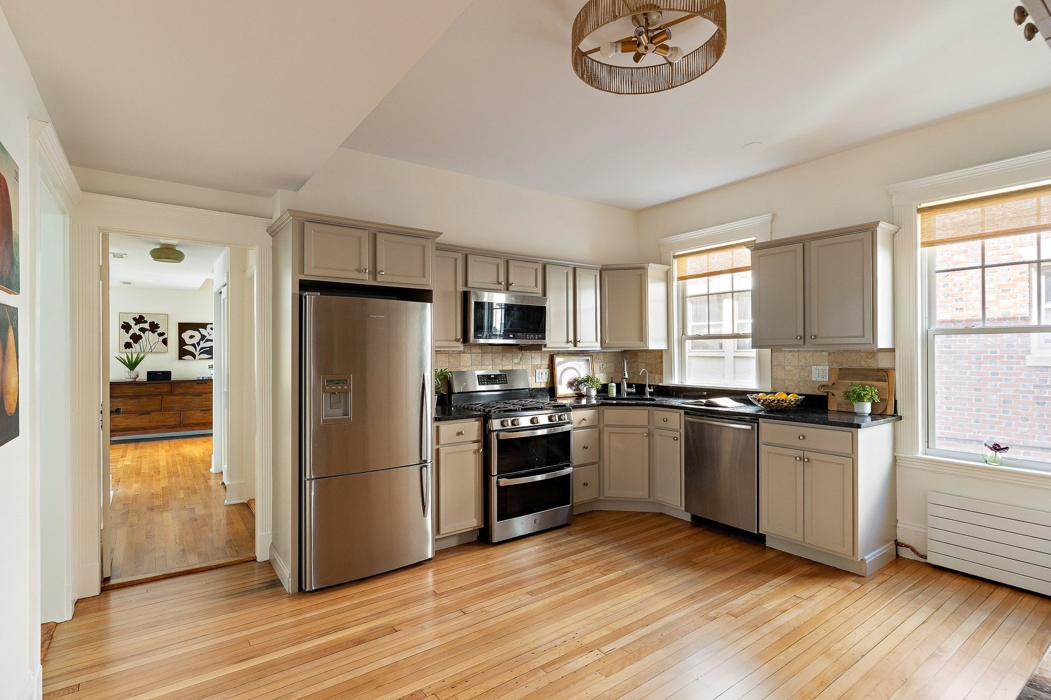 85 Trowbridge St #2, Cambridge, MA, 85 Trowbridge St #2, Cambridge, MA Photo #9