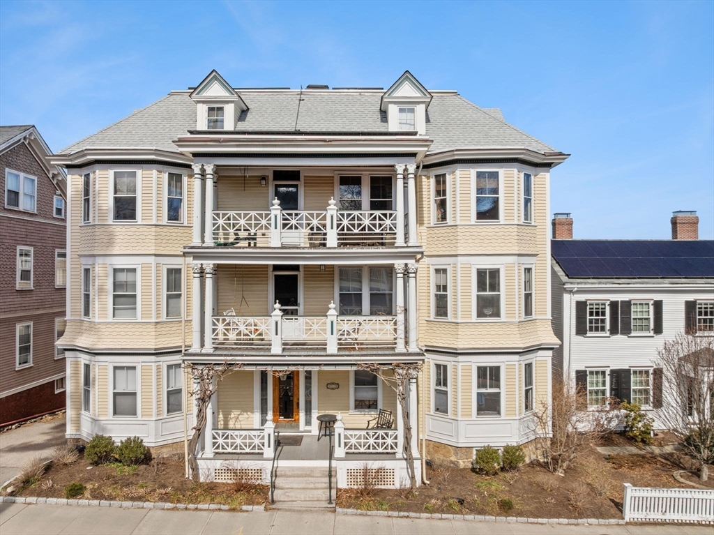 115 Walnut St 3