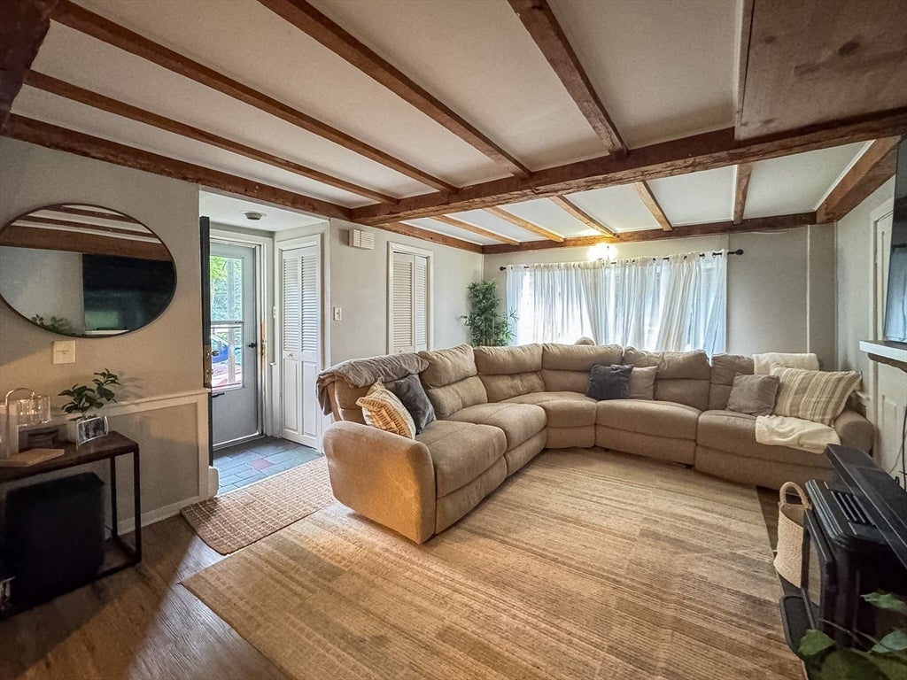 233 West St, Leominster, MA, 233 West St, Leominster, MA Photo #14