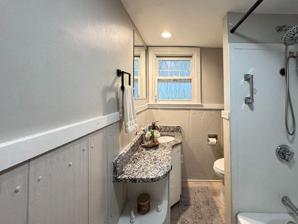 233 West St, Leominster, MA, 233 West St, Leominster, MA Photo #6