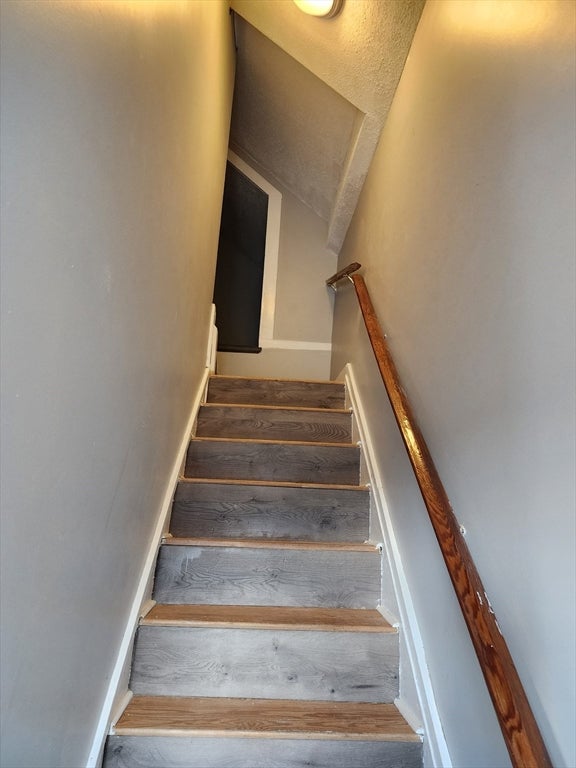 26 Chapel St, Lowell, MA Photo #1
