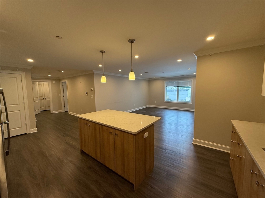 918 Providence Highway 405