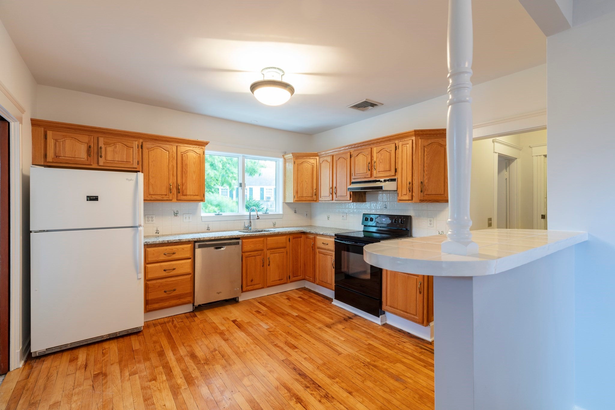 6 Manson Rd #2, Needham, MA, 6 Manson Rd #2, Needham, MA Photo #2