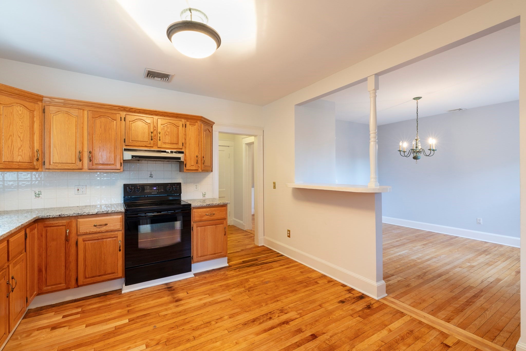 6 Manson Rd #2, Needham, MA, 6 Manson Rd #2, Needham, MA Photo #3