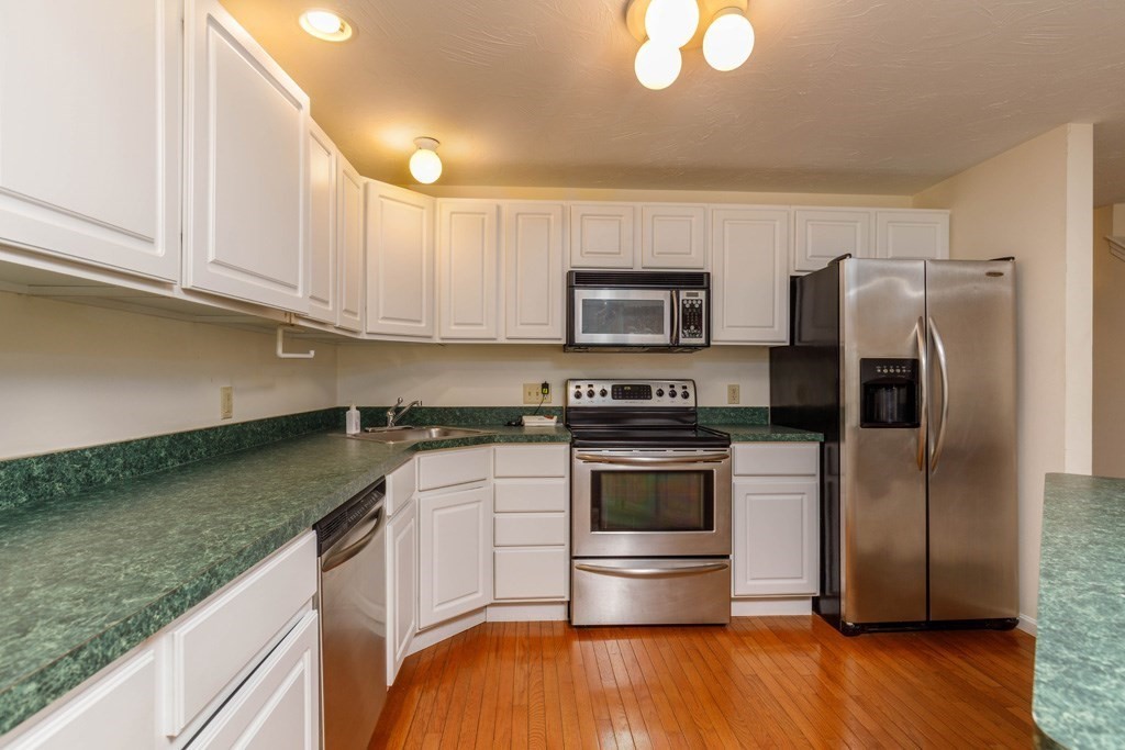 51 Sawmill Pond Road 51