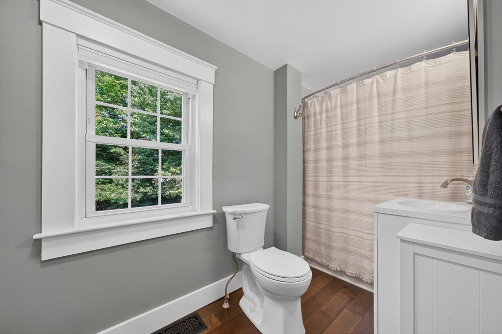 37 Acorn St, Middleboro, MA, 37 Acorn St, Middleboro, MA Photo #23