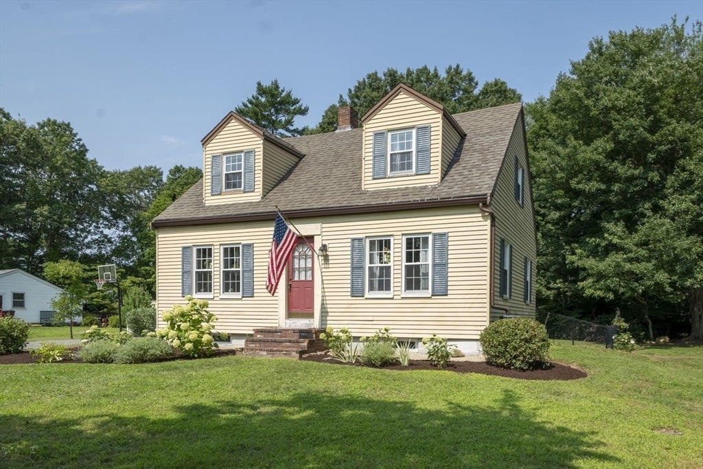 37 Acorn St, Middleboro, MA, 37 Acorn St, Middleboro, MA Photo #1