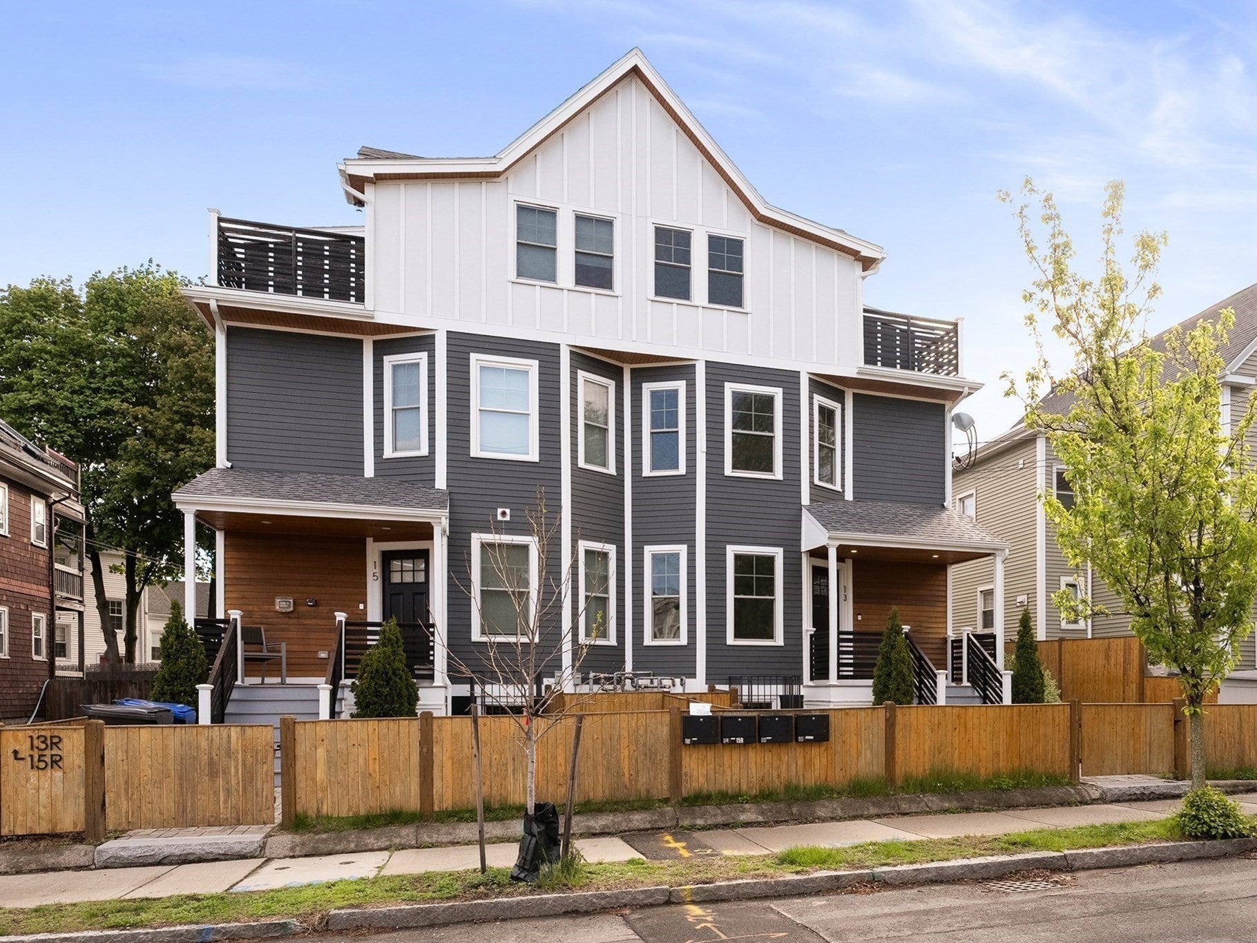 Photo of 15R Belknap St, Arlington, MA