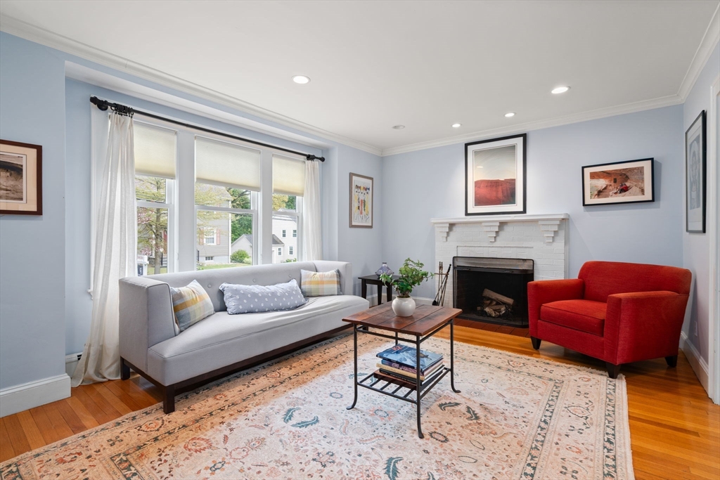 32 Marcia Rd