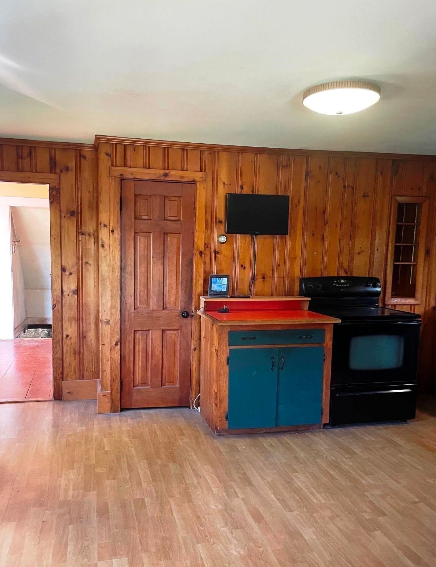 1118 Pleasant St, Bridgewater, MA, 1118 Pleasant St, Bridgewater, MA Photo #7