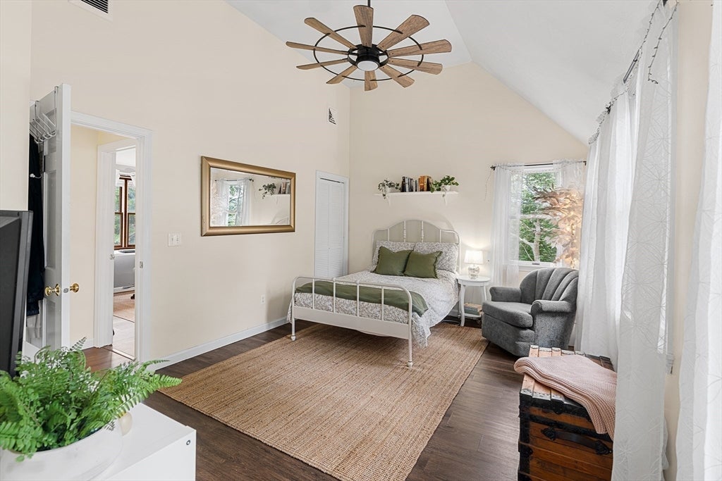 10 Marion Way, Pembroke, MA Photo #11