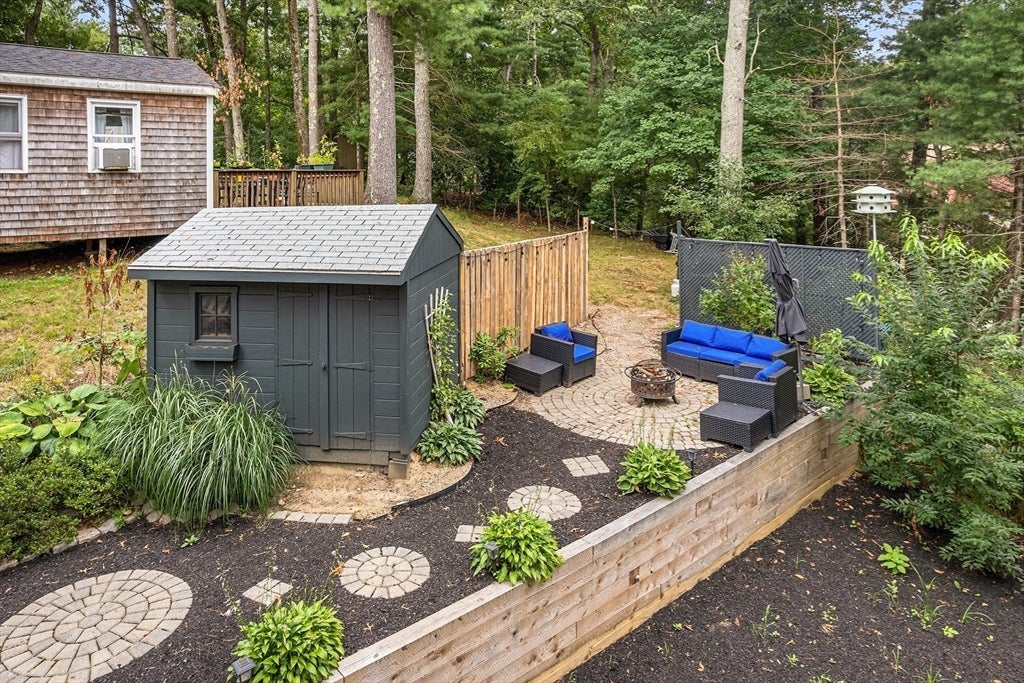 10 Marion Way, Pembroke, MA Photo #24