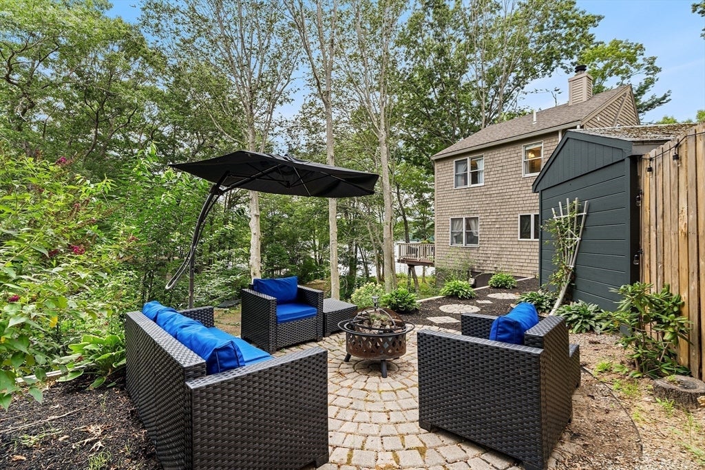 10 Marion Way, Pembroke, MA Photo #23