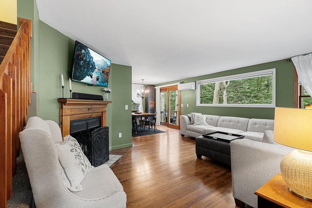 10 Marion Way, Pembroke, MA Photo #5