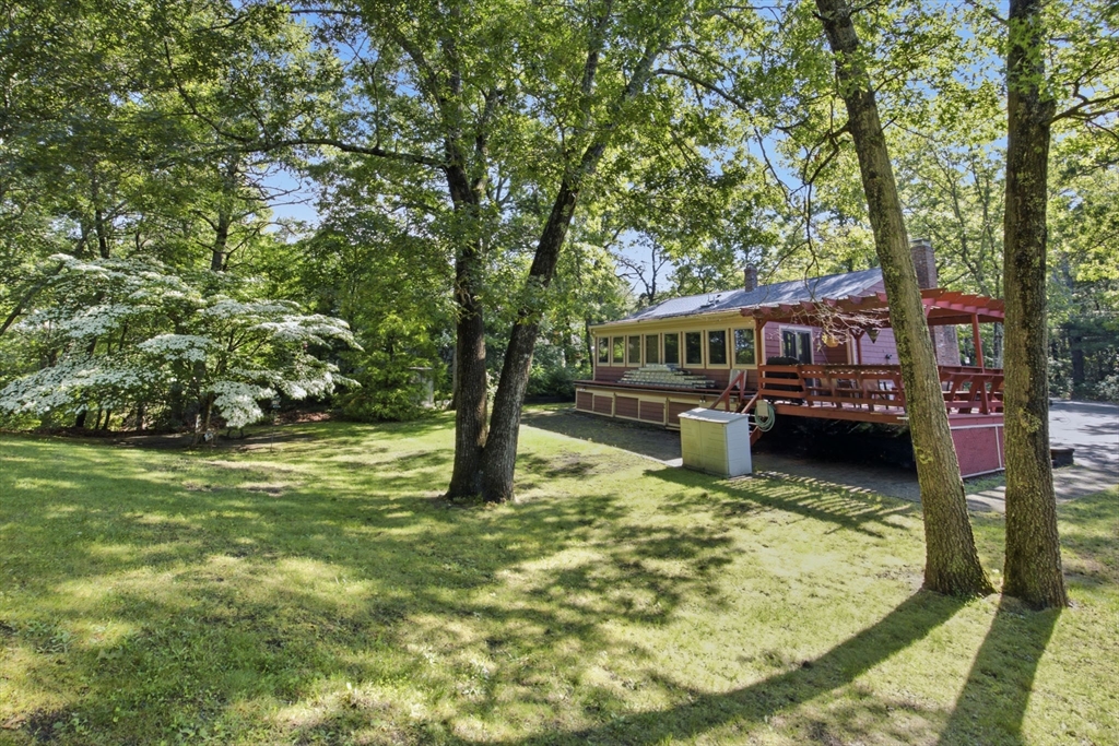 111 Rocky Pond Rd