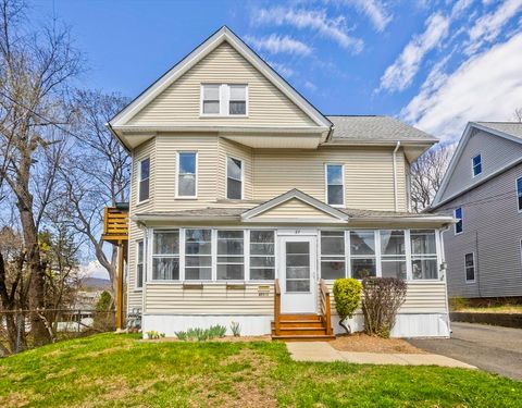 Photo of 27 Morgan St, Holyoke, MA 01040 (MLS # 73513013)