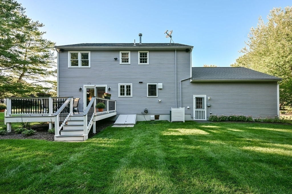 7 Southpark Ln, Mansfield, MA Photo #35