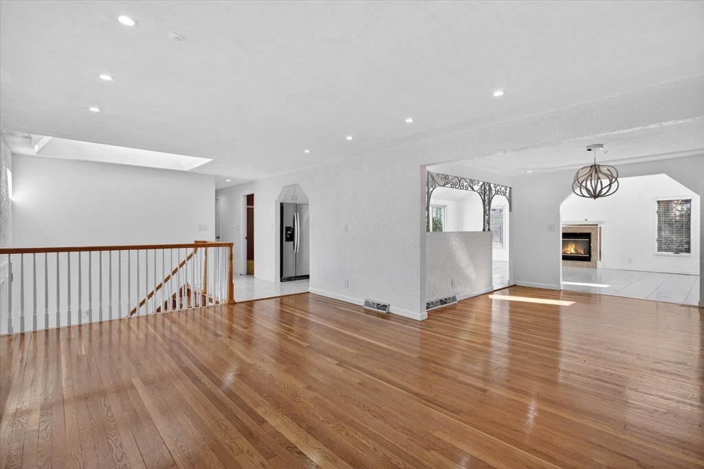 25 Gloversbrook Rd