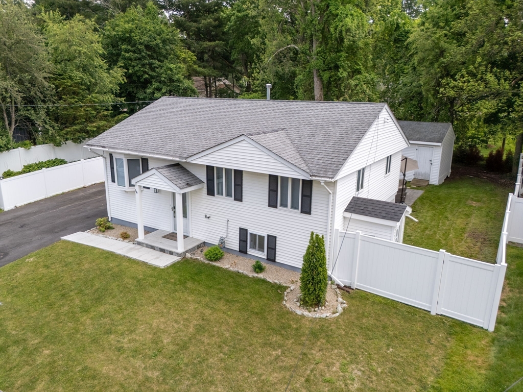 64 Nashoba Dr