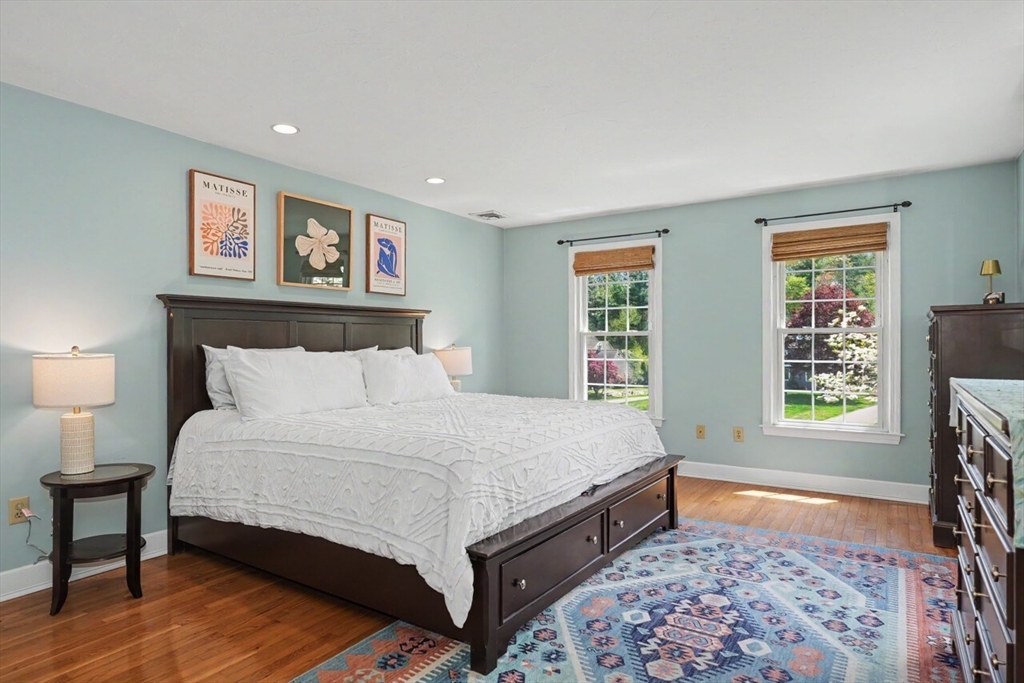 215 Rolling Meadow Dr, Holliston, MA Photo #16