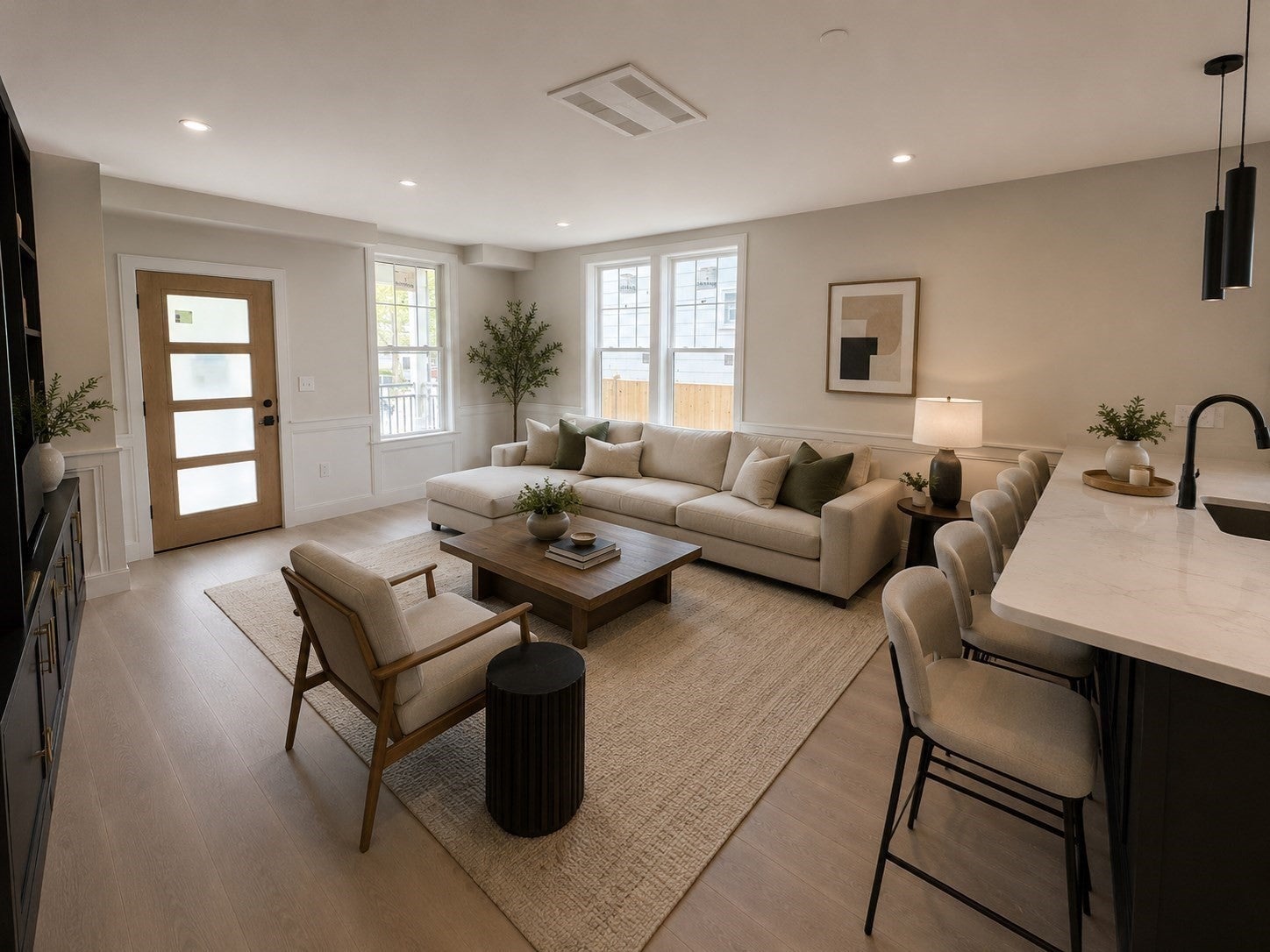 1004A Broadway 1