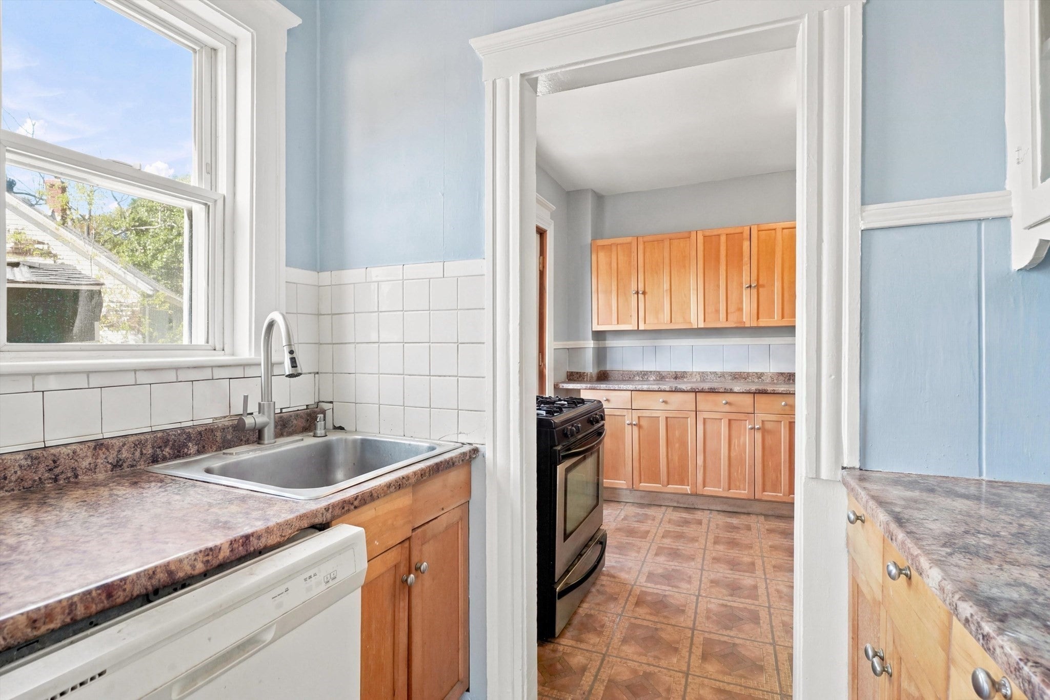 6 Cliff Street, Lynn, MA Photo #11