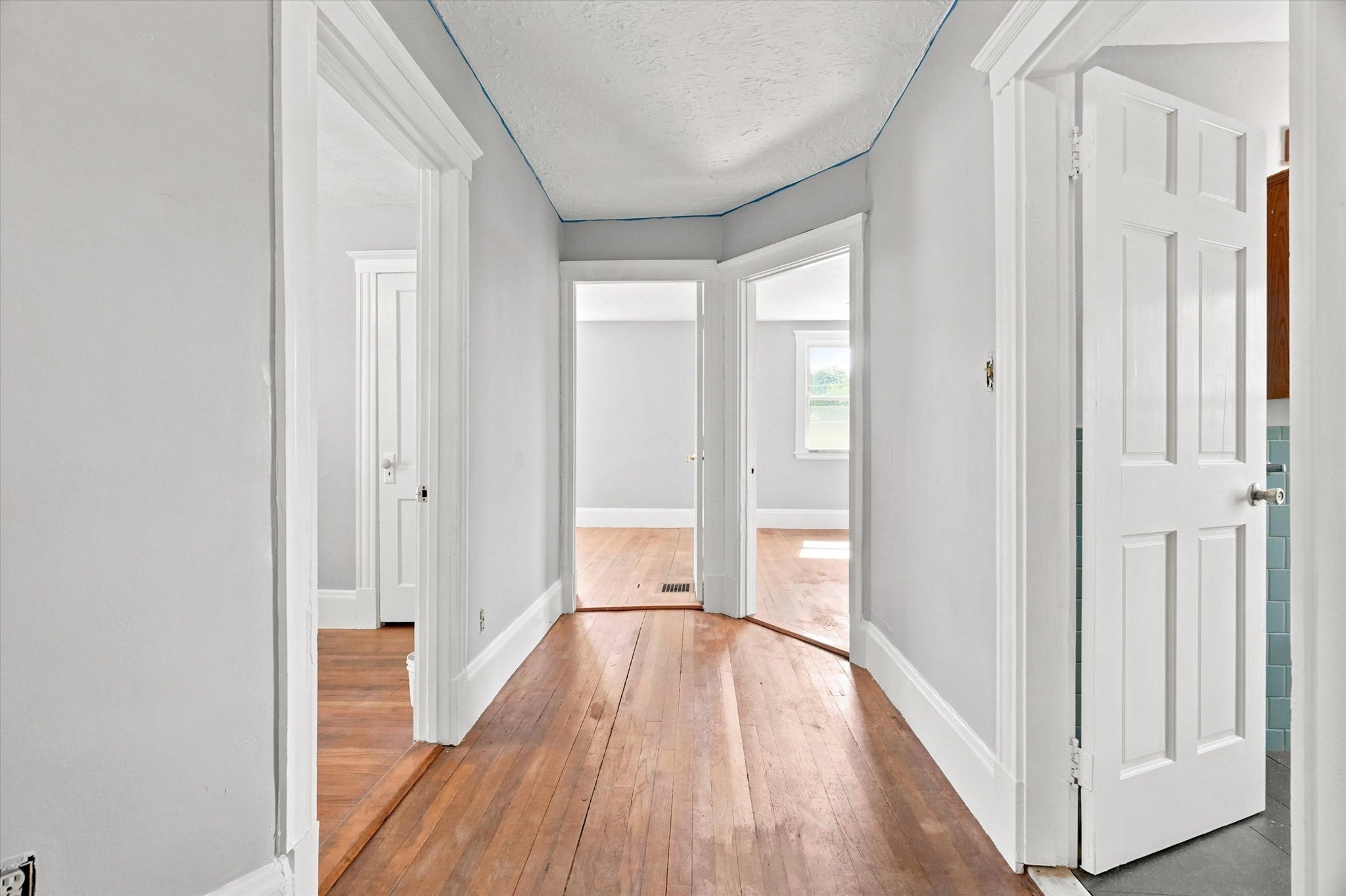 6 Cliff Street, Lynn, MA Photo #17