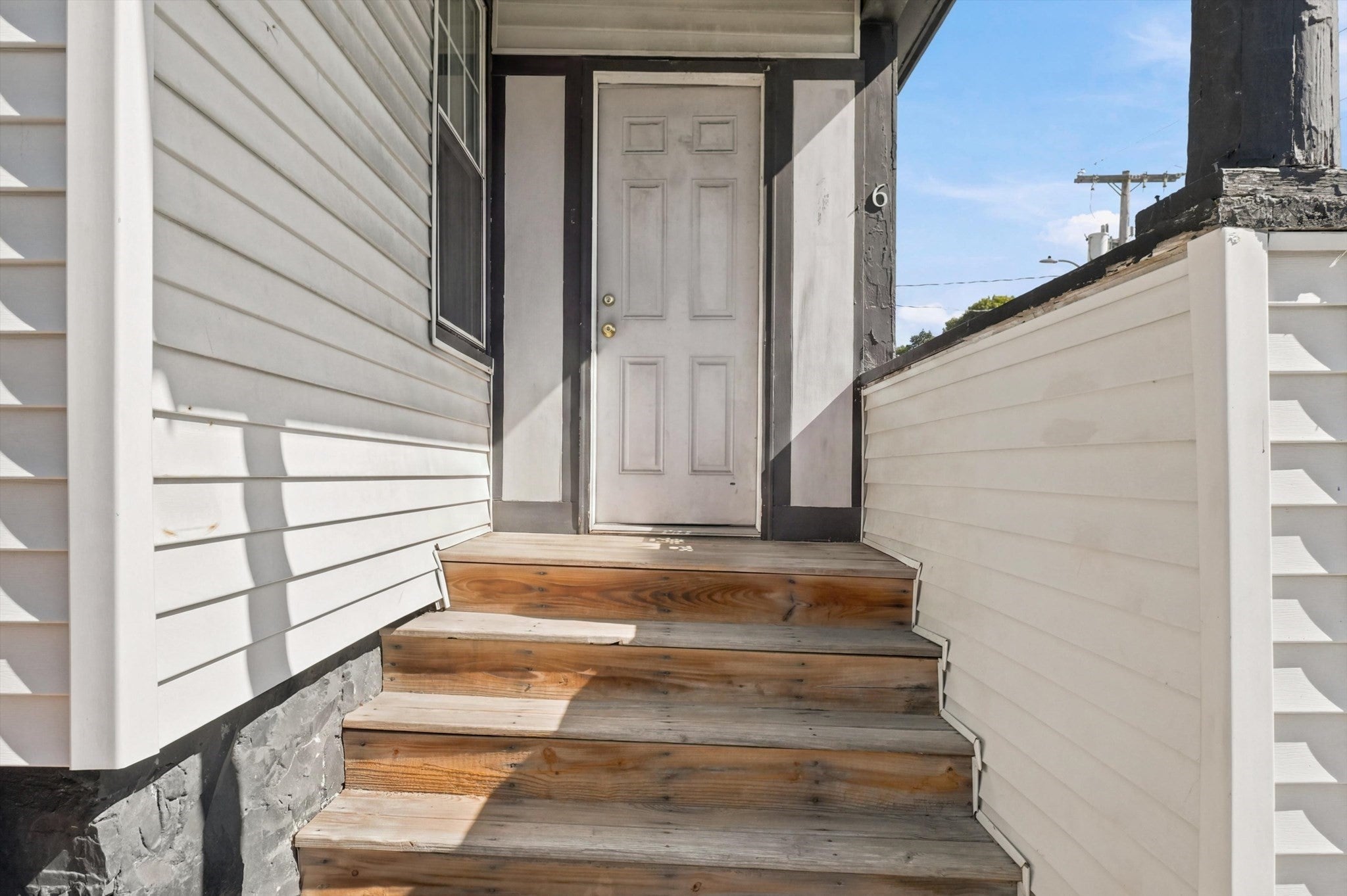 6 Cliff Street, Lynn, MA Photo #2