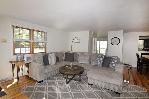 547 Washington St B11 Pembroke MA 02359